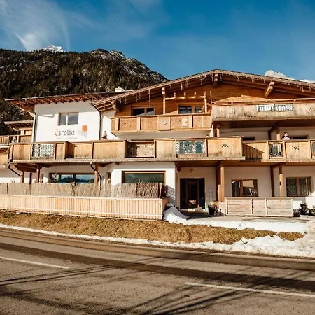 Monty By Monicare 公寓