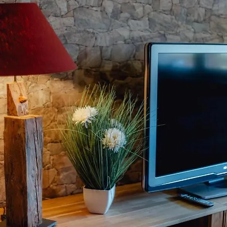 Monty By Monicare 公寓 洛伊塔施