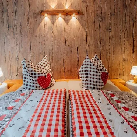 Monty By Monicare 公寓 *